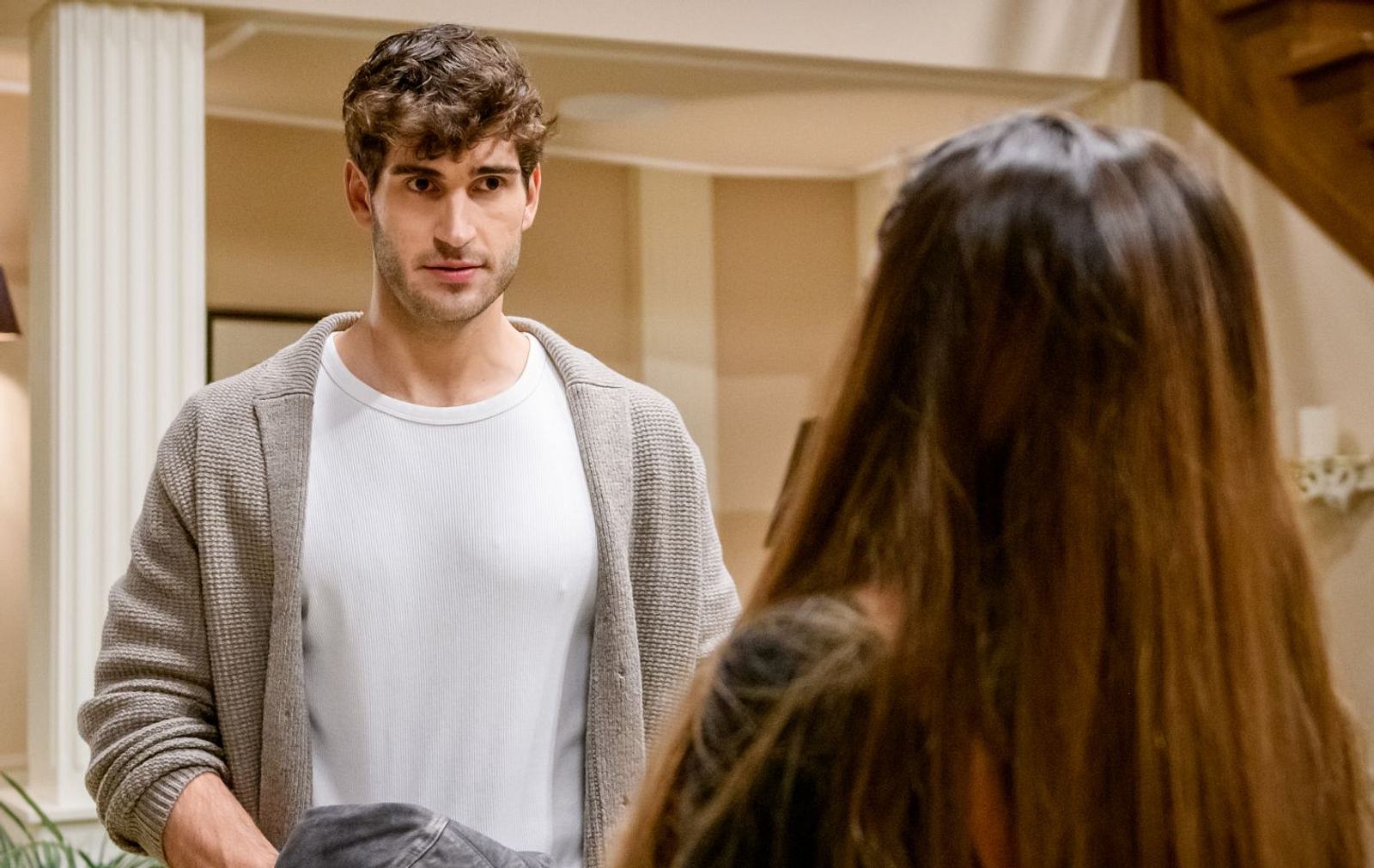 Sturm der Liebe“: Diese dreiste Affäre am Fürstenhof fliegt jetzt auf!