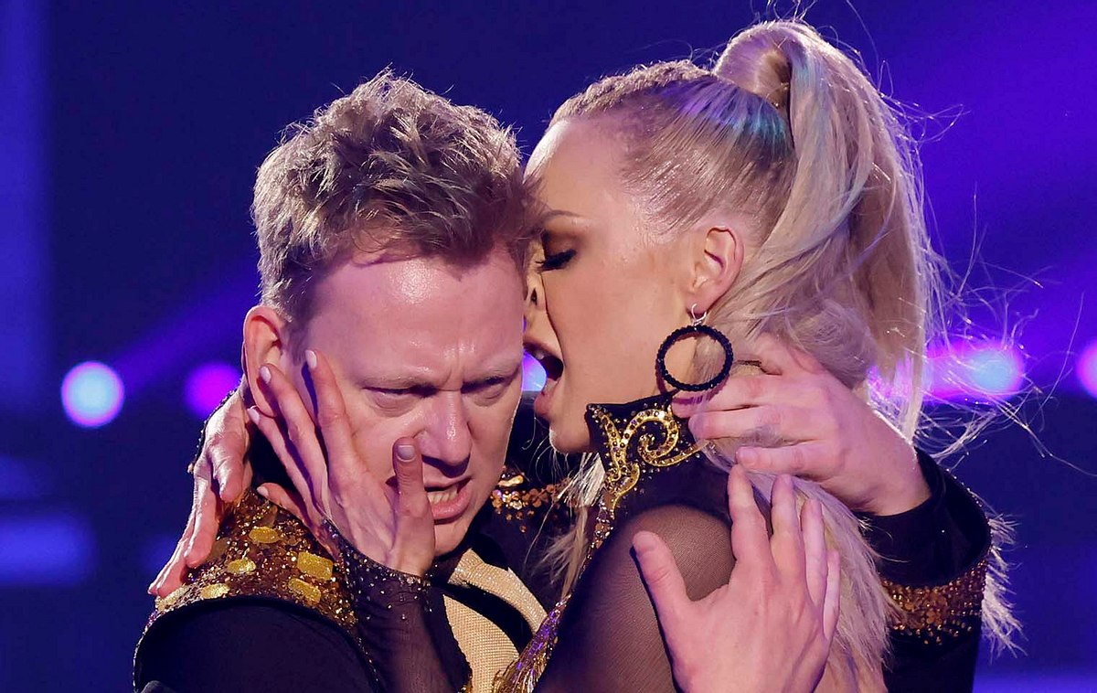 Hat Knossi mit Isabel Edvardson Chancen auf den Let's Dance-Sieg?