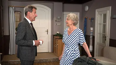 „Rote Rosen“: Gunter verlässt Lüneburg! - Foto: NDR/ARD/Nicole Manthey