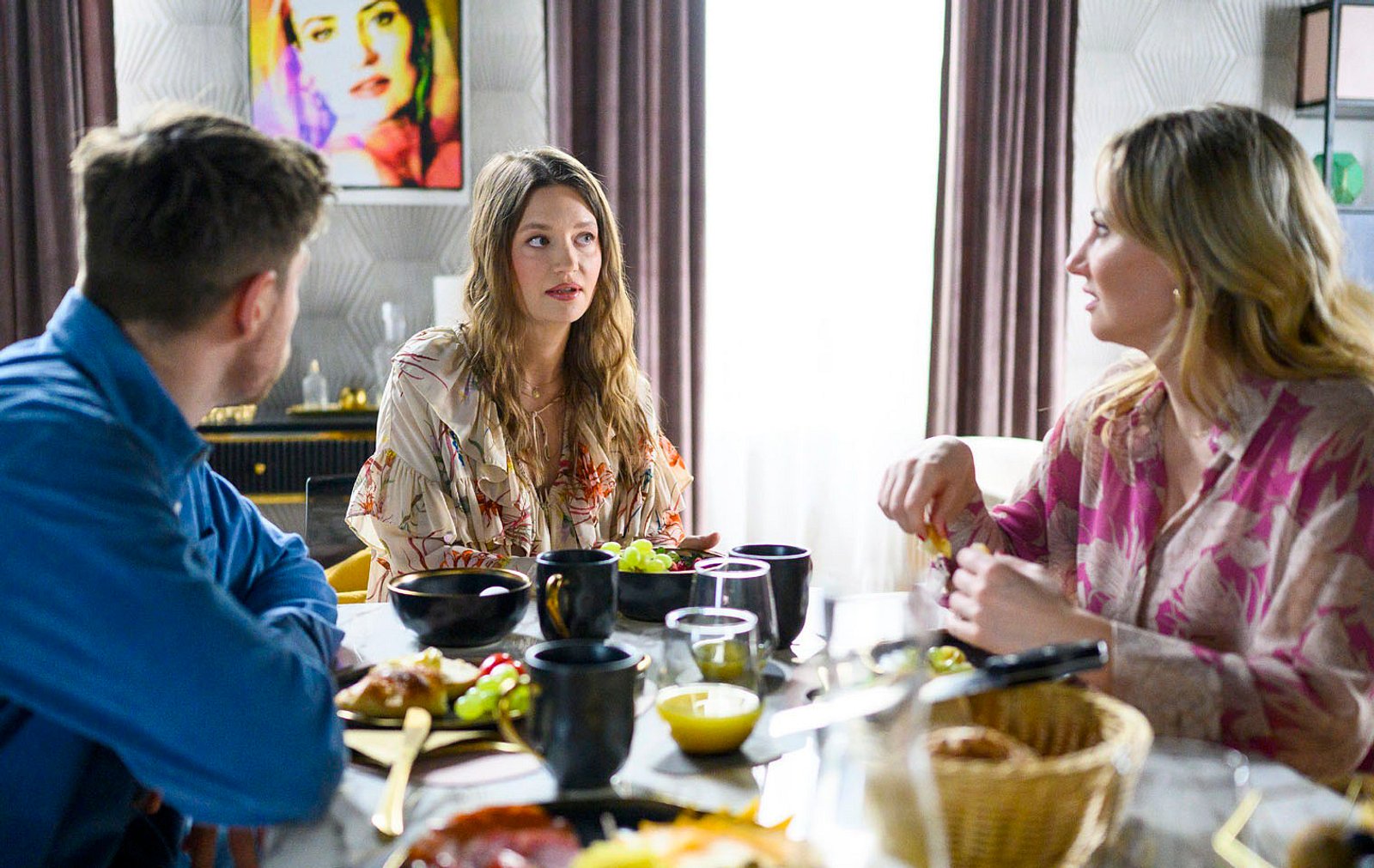 "Alles was zählt"-Paar im Babyglück: "Wir werden Eltern!"