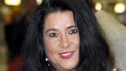 Iris Klein hat einen Fehler gemacht, von dem sie sich nun wieder trennen möchte - Foto: Tristar Media/Getty Images