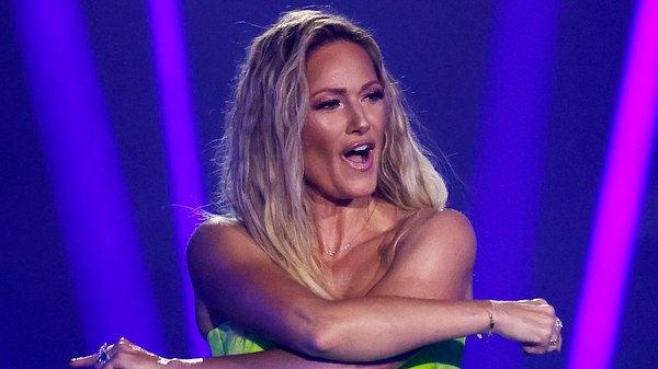 Schwerer Unfall bei Konzert in Hannover: Hat sich Helene Fischer die Nase gebrochen als sie aufs Trapez knallte? - Foto: Isa Foltin/WireImage