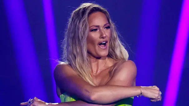 Schwerer Unfall bei Konzert in Hannover: Hat sich Helene Fischer die Nase gebrochen als sie aufs Trapez knallte? - Foto: Isa Foltin/WireImage