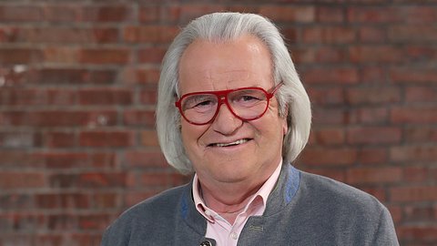 „Bares für Rares-Experte Albert Maier - Foto: ZDF/Frank W. Hempel