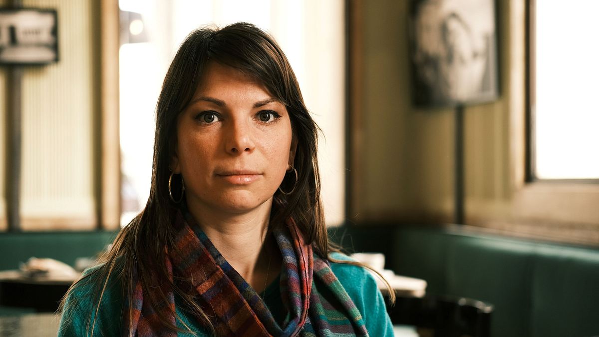 bad host: jagd auf das couchsurfing-monster