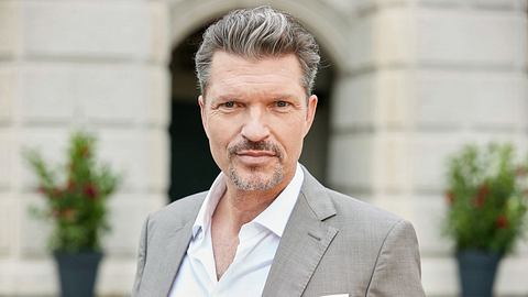 „Rote Rosen“: Hardy Krüger jr. verkündet seinen Abschied! - Foto: ARD/Georg Wendt