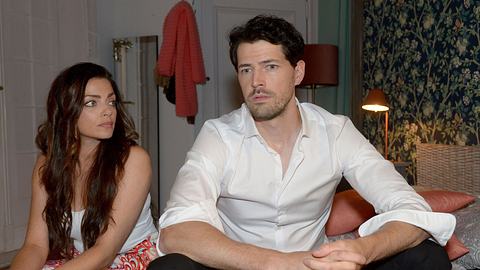 GZSZ: Emily und Sascha - Foto: RTL / Rolf Baumgartner
