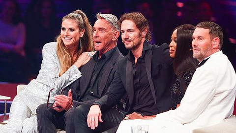GNTM Finale: Heidi Klum, Wolfgang Joop, Naomi Campbell, Thomas Hayo, Michael Micahlsky - Foto: Getty Images / Mathis Wienand