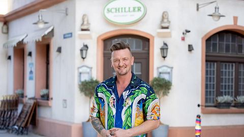 „Unter Uns“: Diese Rolle übernimmt Schlagerstar Ben Zucker - Foto: RTL / Sebastian Meyer