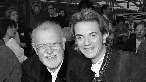 Roger Whittaker und Florian Silbereisen trafen sich 2005 auf dem Oktoberfest - Foto: Franziska Krug/Getty Images)