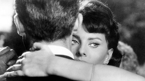 Sophia Loren, hier in Hausboot, musste operiert werden - Foto: MES FILM