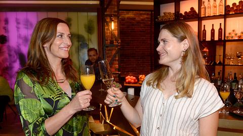 GZSZ: Katrin und Nicole - Foto: RTL / Rolf Baumgartner