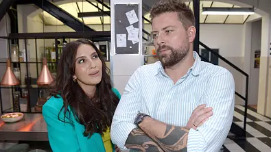 GZSZ: Laura und John - Foto: RTL / Rolf Baumgartner