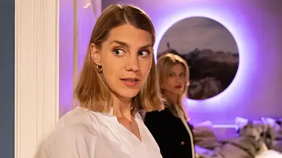 Stella Unter Uns Patrizia - Foto: RTL / Sebastian Meyer
