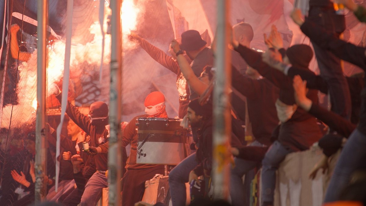 inside fankurve - fans, ultras, hooligans