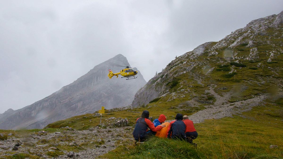 in höchster not - bergretter im einsatz