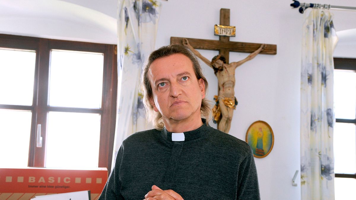 vier frauen und ein todesfall
