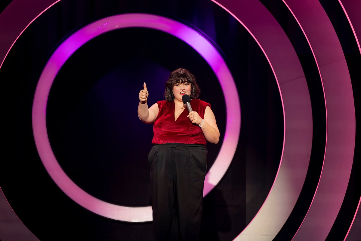 Teresa Reichl: Bis jetzt teresa reichl: bis jetzt