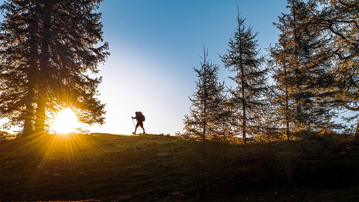 zu fuß durchs salzkammergut - weitwandern am berge-seen-trail
