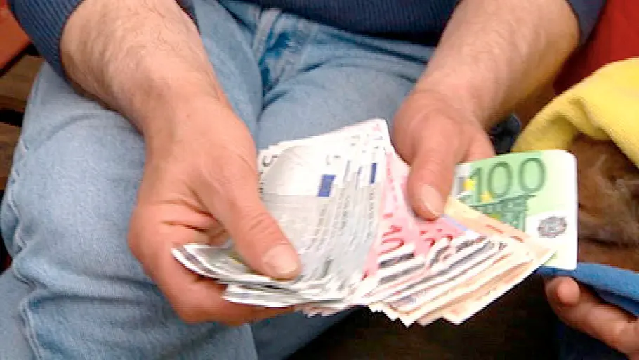 Der Trödeltrupp - Das Geld liegt im Keller der trödeltrupp - das geld liegt im keller