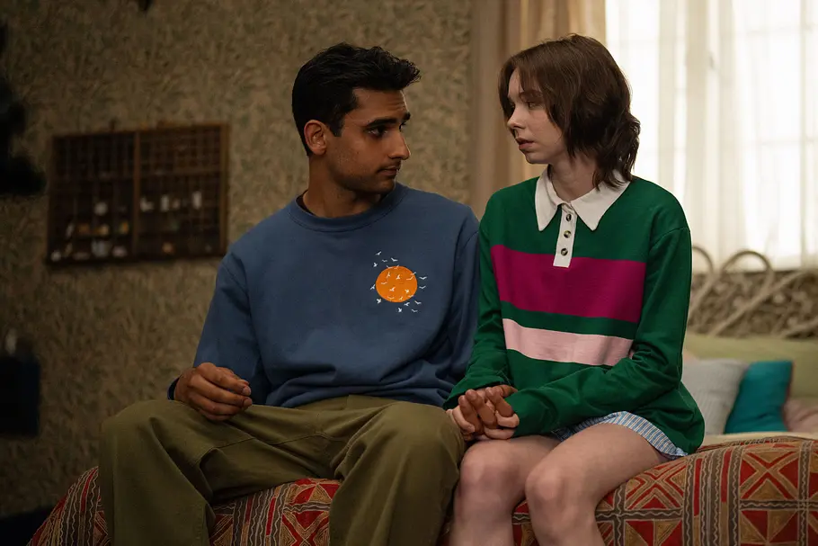 Szenenbild aus „A Good Girls Guide to Murder“ Staffel 2.