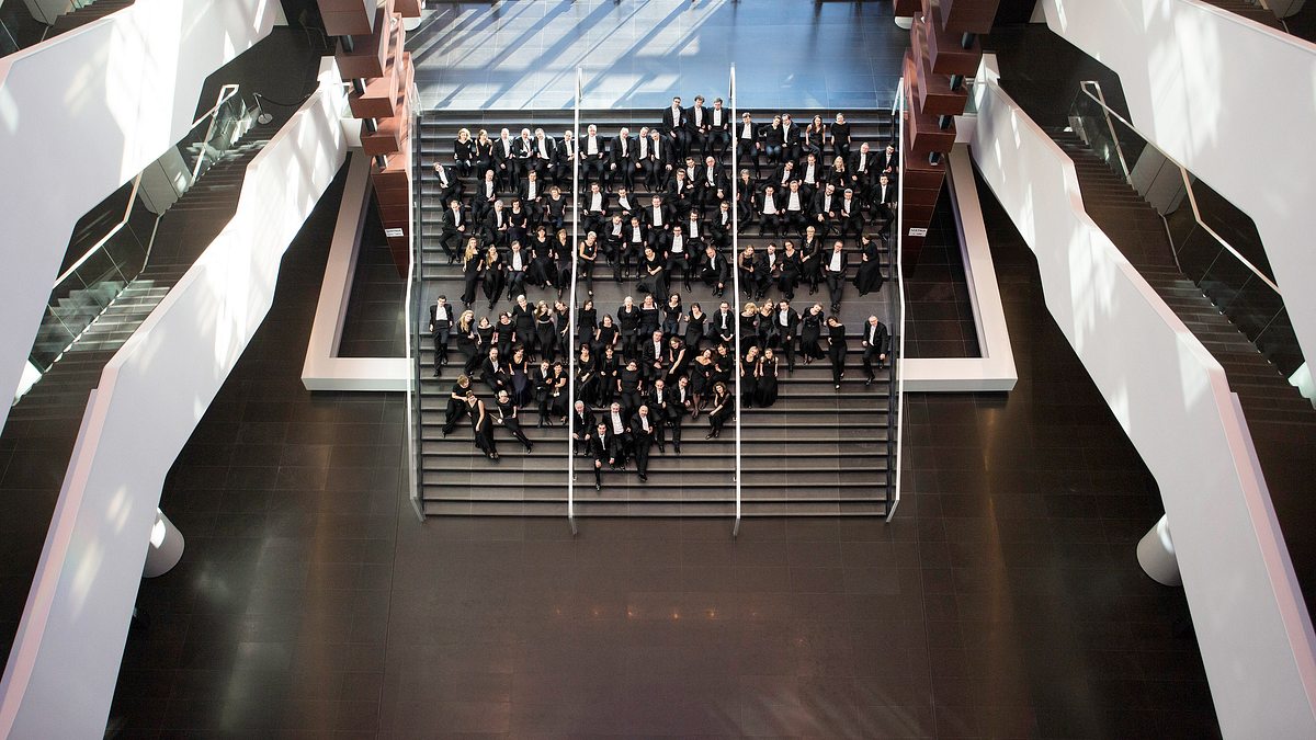 christoph eschenbach dirigiert schönberg und brahms