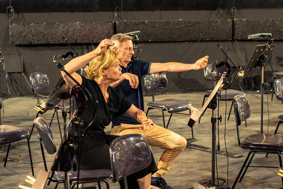 Arena. Verona. Gänsehaut. - Hinter den Kulissen von La Traviata arena. verona. gänsehaut. - hinter den kulissen von la traviata
