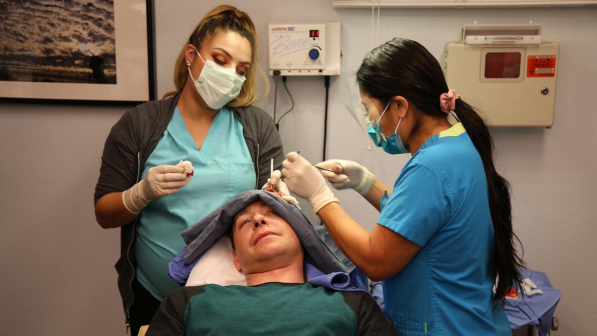 dr. pimple popper