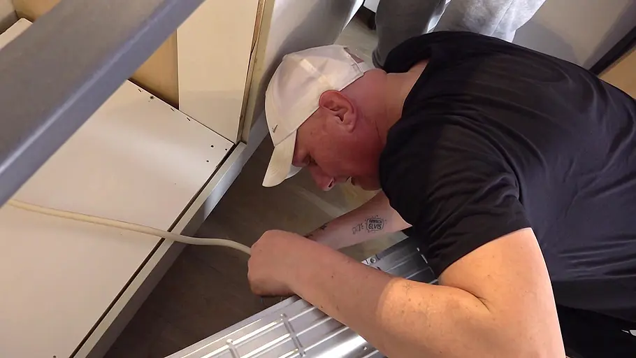 Hartz und herzlich - Tag für Tag Benz-Baracken hartz und herzlich - tag für tag benz-baracken