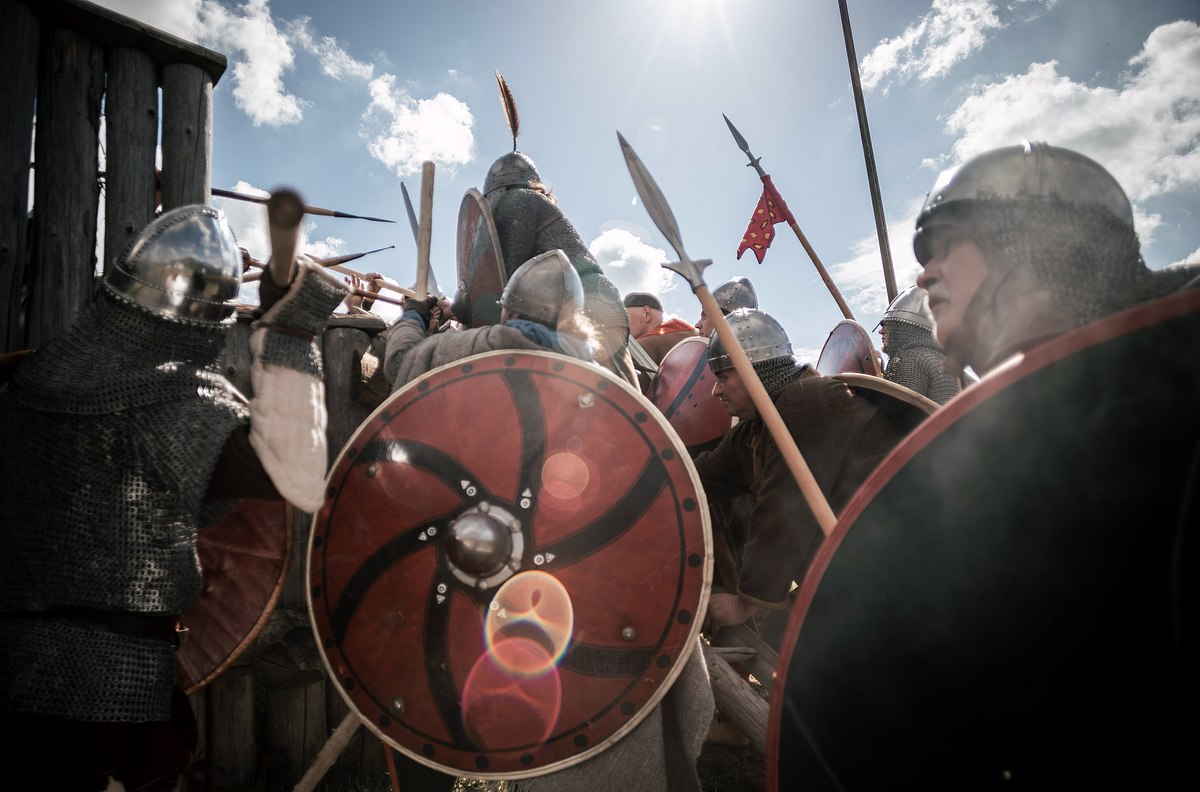 die sachsen - piraten. heiden. kaiser