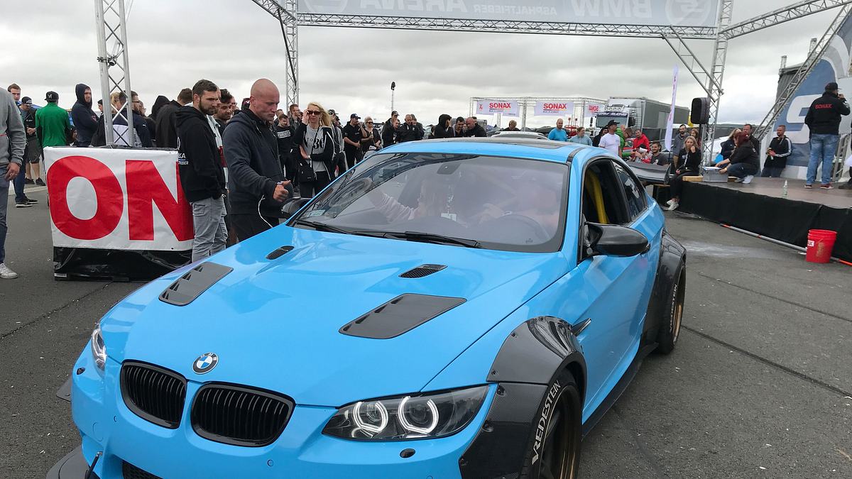 auto motor party