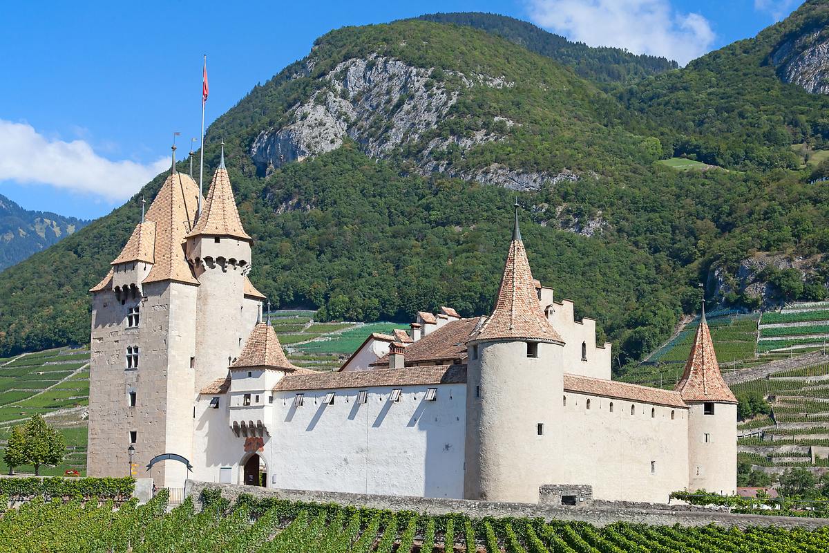 schlösser und burgen der schweiz