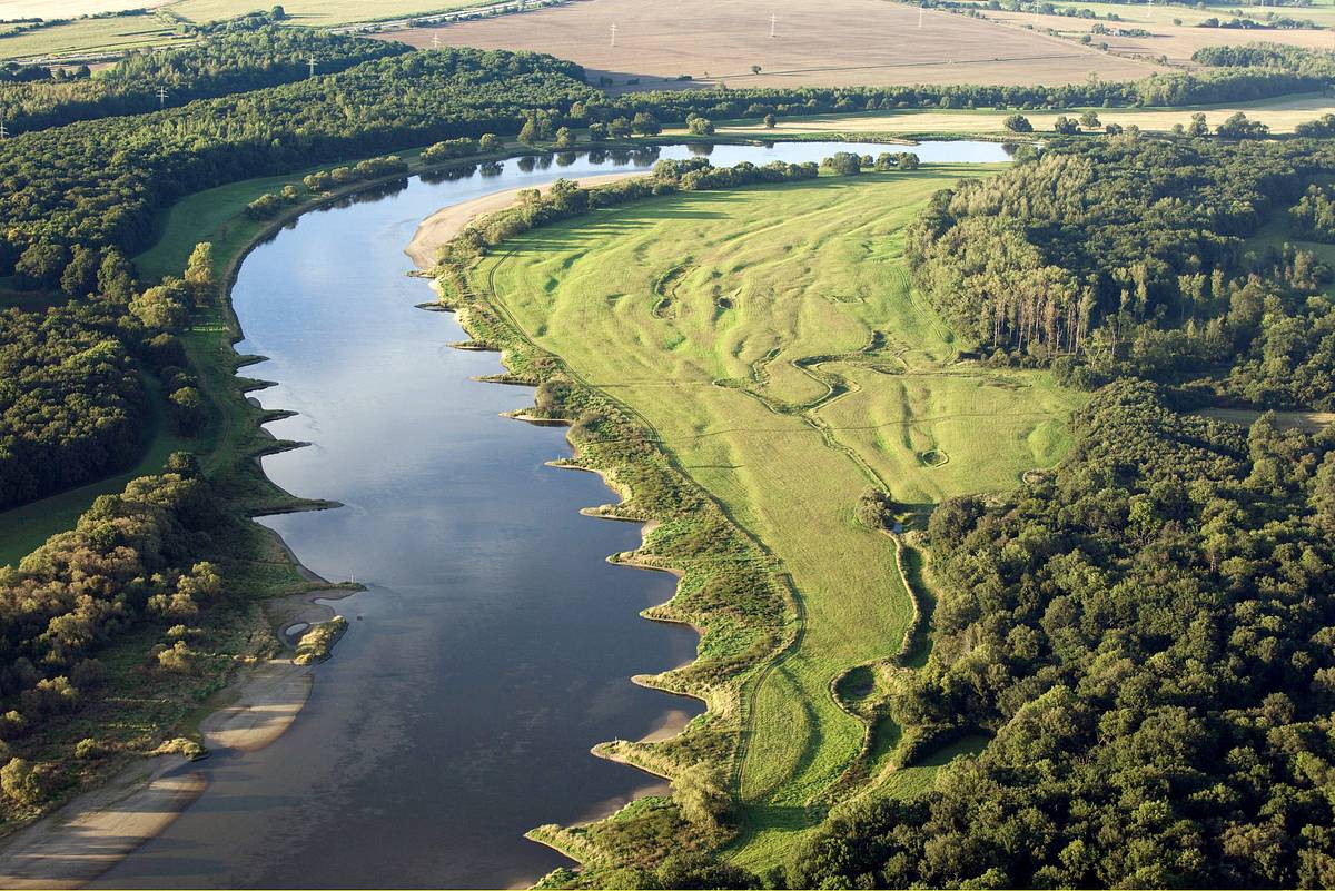 die elbe von oben