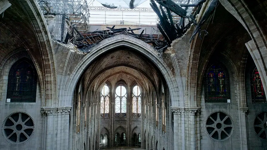 Notre-Dame, die Jahrhundertbaustelle notre-dame, die jahrhundertbaustelle