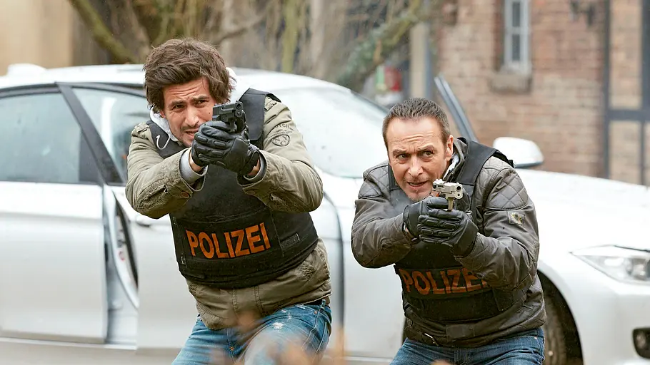 Alarm für Cobra 11 - Die Autobahnpolizei alarm für cobra 11 - die autobahnpolizei