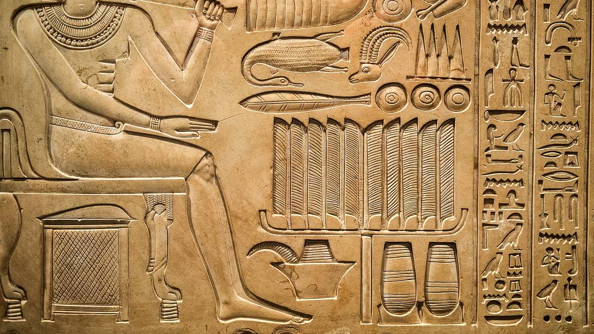 das geheimnis der hieroglyphen: champollions geniestreich