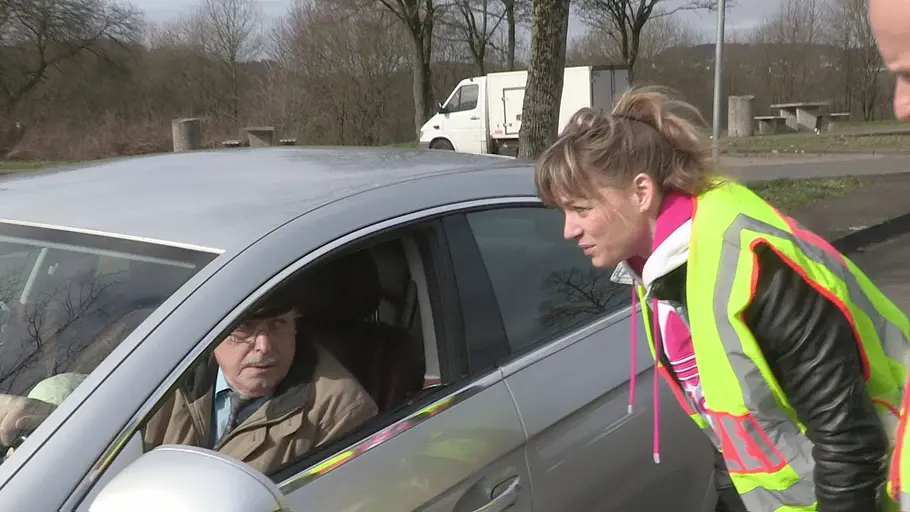 Schneller als die Polizei erlaubt schneller als die polizei erlaubt