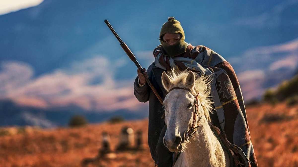 Five Fingers for Marseilles Five Fingers for Marseilles