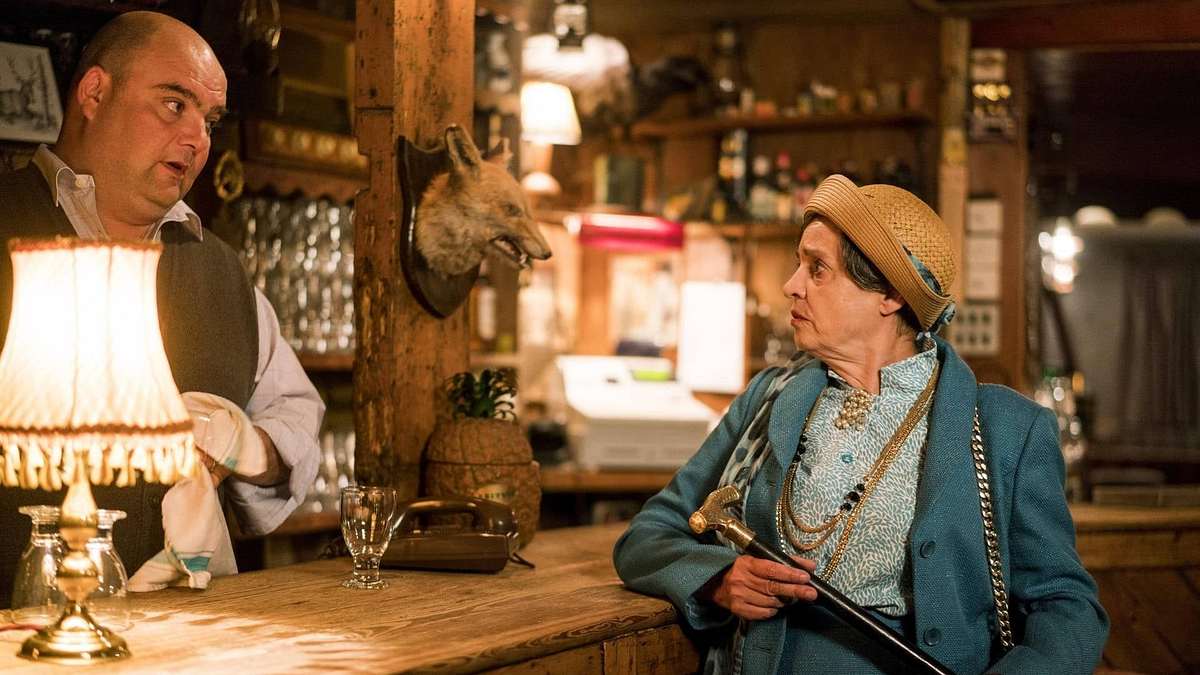Inspektor Jury spielt Katz und Maus Inspektor Jury spielt Katz und Maus