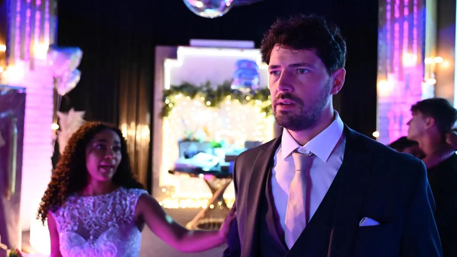 Alles was zählt“: Kurz nach der Hochzeit kommt es bei Jan zum Serientod!