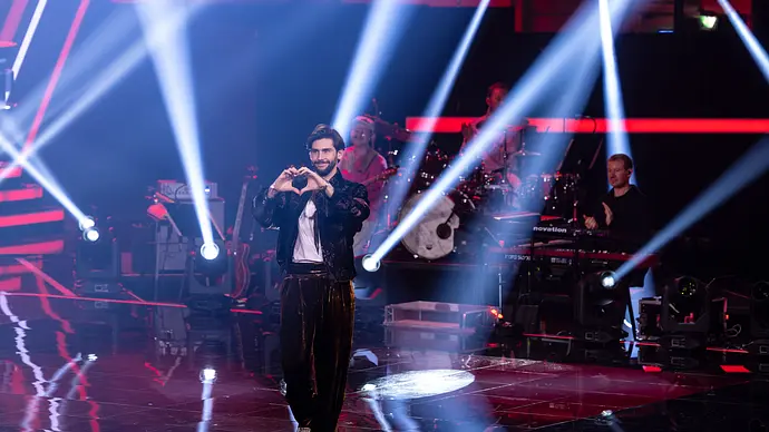 Álvaro Soler bei The Voice Kids - Foto: Joyn Álvaro Soler bei The Voice Kids - Foto: Joyn