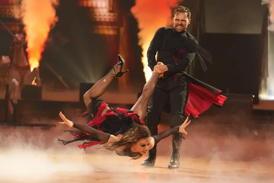 Anastasia Maruster und Vadim Garbuzov bei ihrem legendären Horror-Tango, den sie bei der Profi-Challenge 2026 uraufführten. 