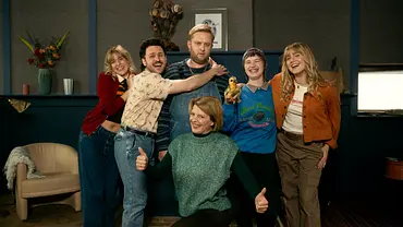 Die Familie Fleischer aus „Kacken an der Havel“. - Foto: © 2024 Netflix, Inc.