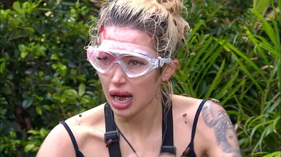 Dschungelcamp 2026: Samira über Serkans Fremdgehen