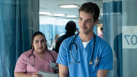 „Atemlos“ Staffel 2: Wann und wie geht es mit der Netflix-Serie weiter? - Foto: Carla Oset/Netflix © 2023