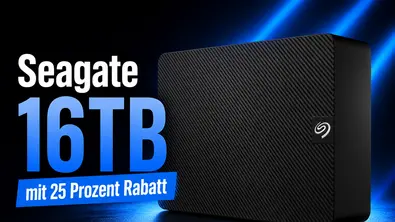 Seagate Festplatte 16TB vor einem schwarz-blauen Hintergrund mit Rabatt-Deal - Foto: TV Movie / KI Seagate Festplatte 16TB vor einem schwarz-blauen Hintergrund mit Rabatt-Deal - Foto: TV Movie / KI