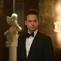 Suits Thumbnail