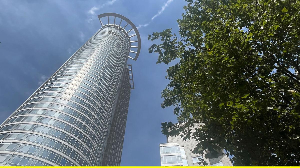 inside skyline frankfurt