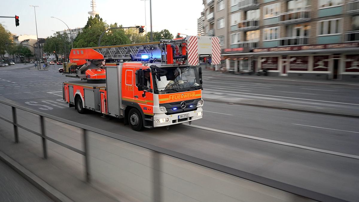 löschen, retten, helfen: die helden der hamburger feuerwehr