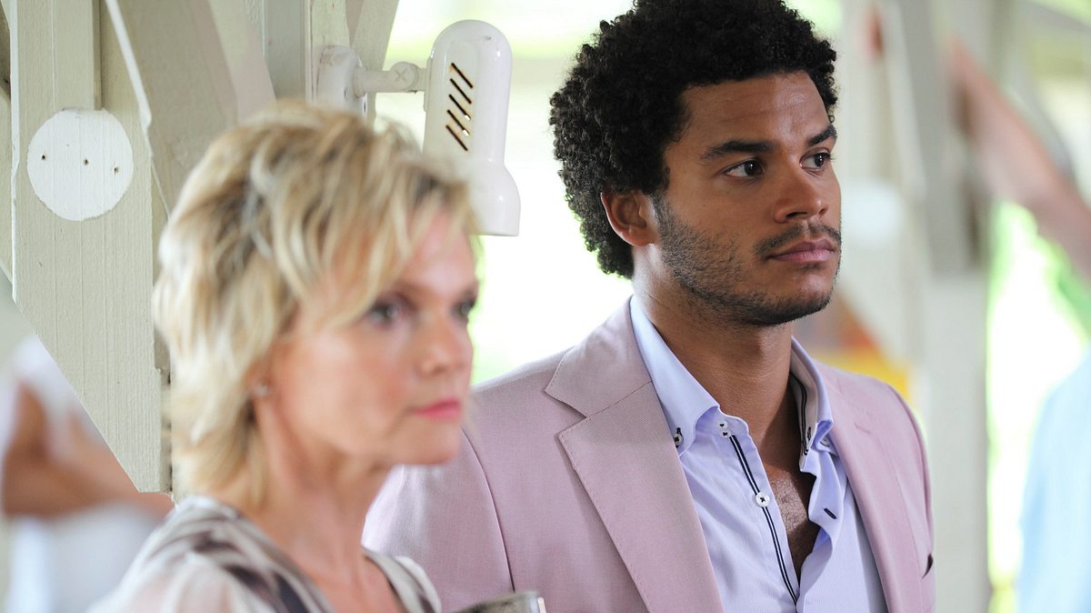 death in paradise